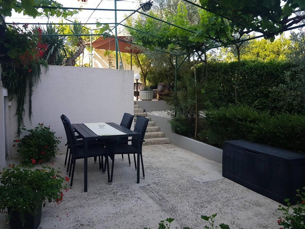 Apartment Tara Pula Exterior foto