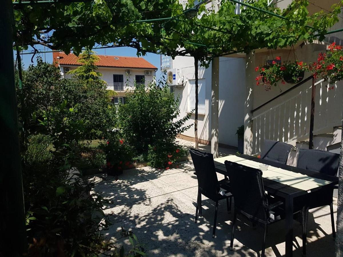 Apartment Tara Pula Exterior foto