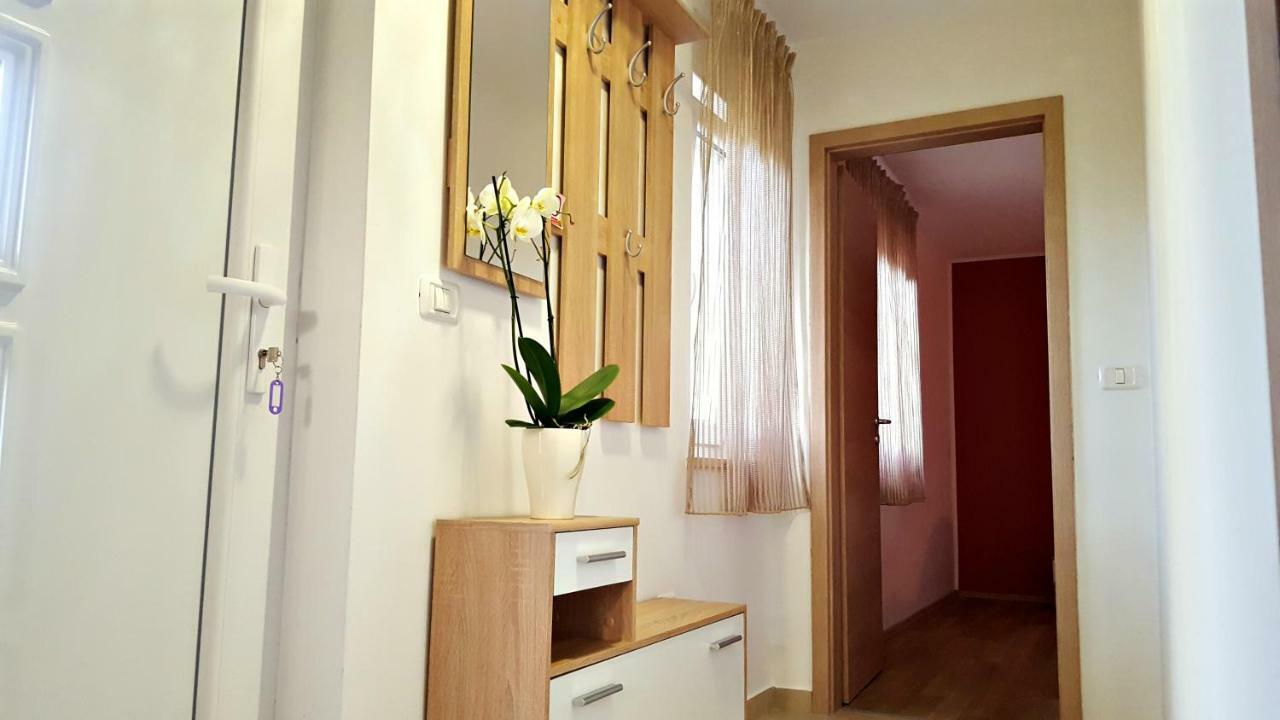 Apartment Tara Pula Exterior foto
